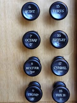 Berlin-Zehlendorf, Kirche Schönow-Buschgraben, Register.JPG