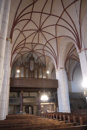 Bernau bei Berlin, Marienkirche, Innenraum.JPG