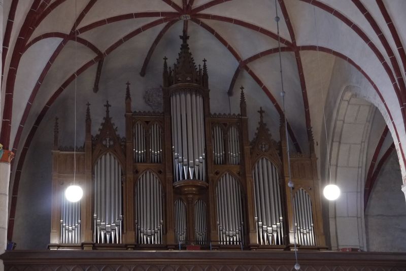 Datei:Bernau bei Berlin, Marienkirche, Prospekt.JPG