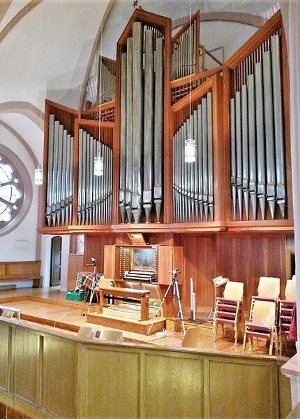 Datei:Betzdorf, Kreuzkirche (1).jpg