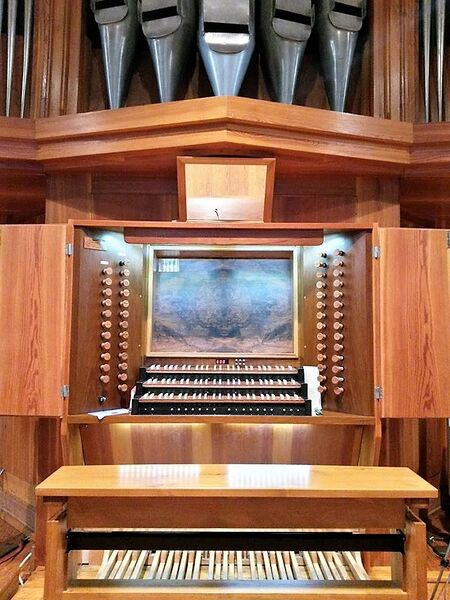 Datei:Betzdorf, Kreuzkirche (2).jpg