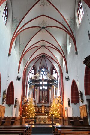 Bingen, St Martin, Hauptorgel, Innenraum 2.JPG