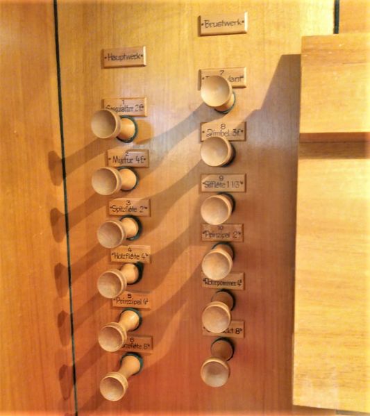 Datei:Bischmisheim, Evangelische Kirche (4).jpeg