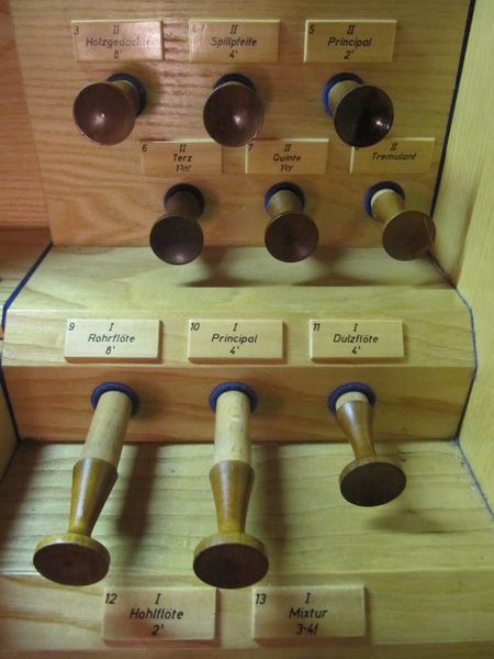 Datei:Blankenfelde, Dorfkirche, Register.JPG