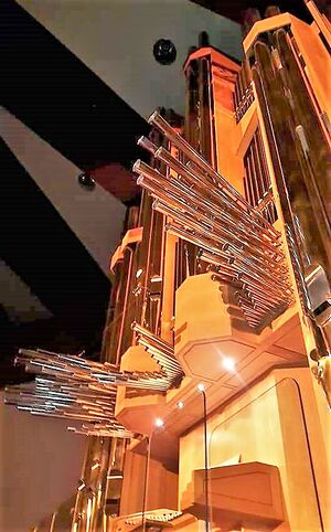 Bochum, Audimax (Klais-Orgel) (2).jpg