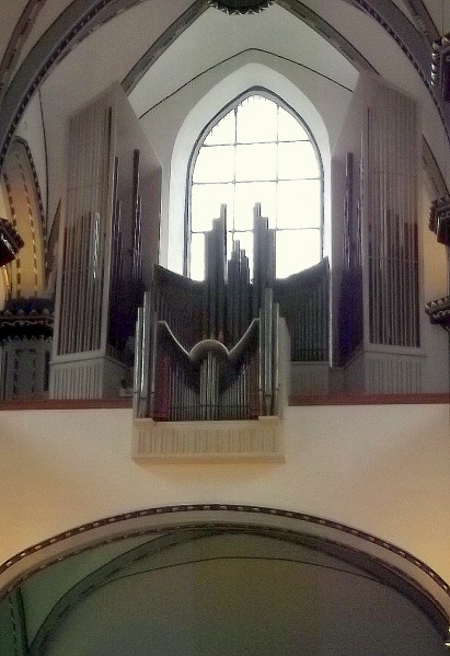 Datei:Bonn, Namen-Jesu-Kirche.JPG