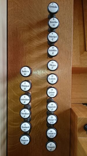 Brühl, Christuskirche, Register links.jpeg