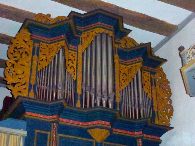 Datei:Braunfels Tiefenbach Ev. Kirche Gehäuse.jpg