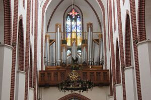 Brzeg St Nikolaus Orgel.jpg