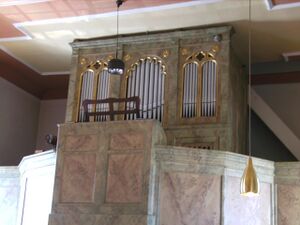 Buger Orgel Gesamtansicht 02.jpg