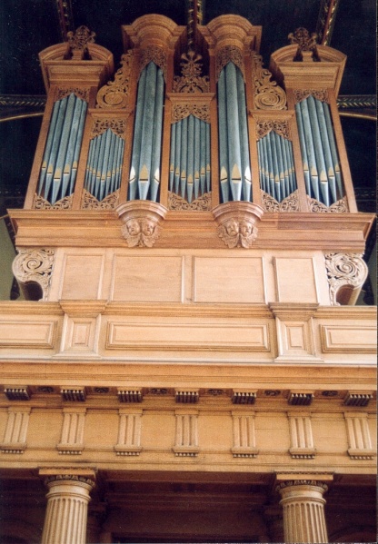 Datei:Cambridge, Trinity College Chapel, Prospekt 2.jpg