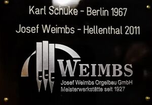 Düsseldorf-Benrath, Dankeskirche (8).jpg