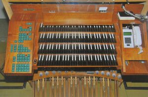 Düsseldorf Mörsenbroich St Franziskus Xaverius Hauptorgel Sp.JPG