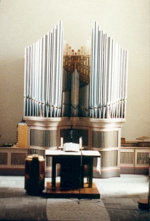 Dautphetal-Dautphe, evangelische Kirche, Orgel.jpg
