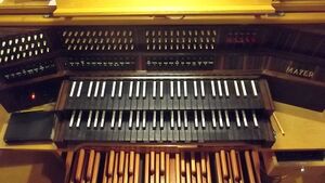 Diefflen, St. Josef und St. Wendelin (2).JPG