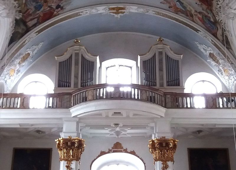 Datei:Dillingen Donau Studienkirche Orgel.jpg
