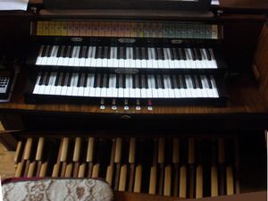 Dorfprozelten, Sankt Vitus, Spieltisch.JPG