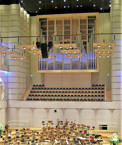 Datei:Dortmund, Konzerthaus Klais-Orgel.jpg