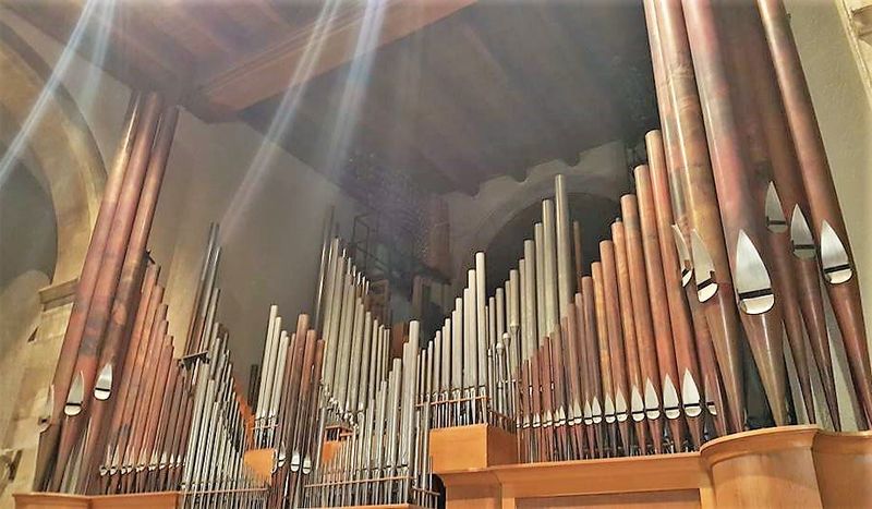 Datei:Echternach, St. Willibrord (1).jpg