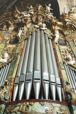 Einsiedeln Chororgel Prospektdetail.jpg