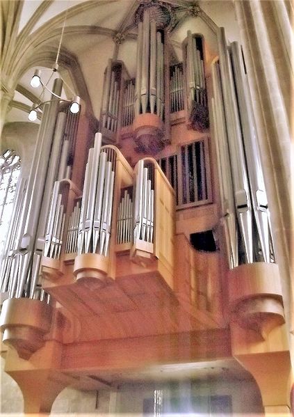 Datei:Erfurt, Dom (2)neu.JPG