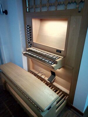 Everswinkel, Johanneskirche, Spieltisch.jpg