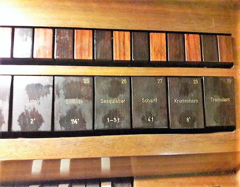 Datei:Frankfurt (Main)-Sachsenhausen, Deutschordenskirche (8).jpg