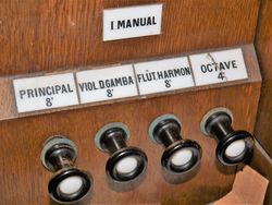 Friedland-Groß Briesen, Dorfkirche, Register.JPG