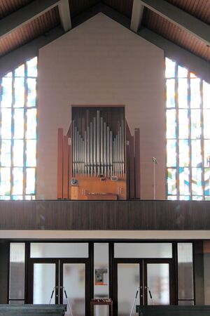 Gladenbach, Maria Königin, Orgel.jpg