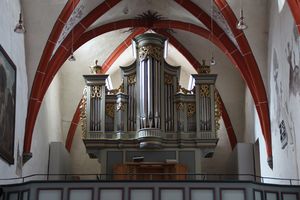 Gladenbach-Martinskirche-Orgel-Prospekt 1kl.JPG