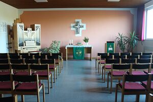 Grünberg-Göbelnrod, Gemeindesaal, Kirche, Innenraum.JPG