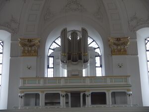 Hamburg, St. Michaelis, (C.Ph.E.Bach-Orgel).JPG