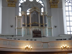 Hamburg, St. Michaelis (Konzertorgel).JPG