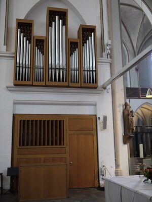 Hamburg, St. Petri, Chororgel.JPG