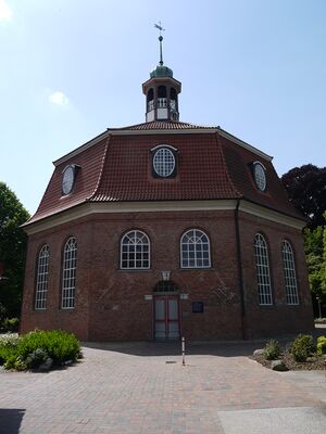 Hamburg-Niendorf,Kirche am Markt.JPG