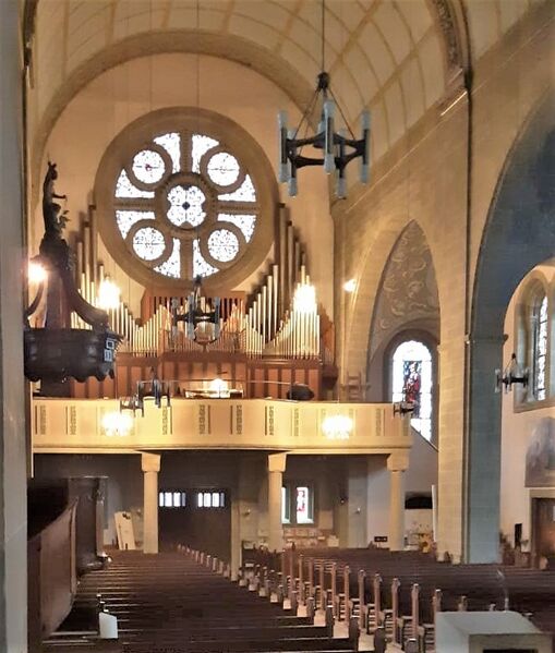 Datei:Hattersheim, St. Martinus (1).jpg