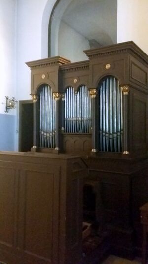 Heilgenkreuz Kreuzkirche Prospekt.jpg