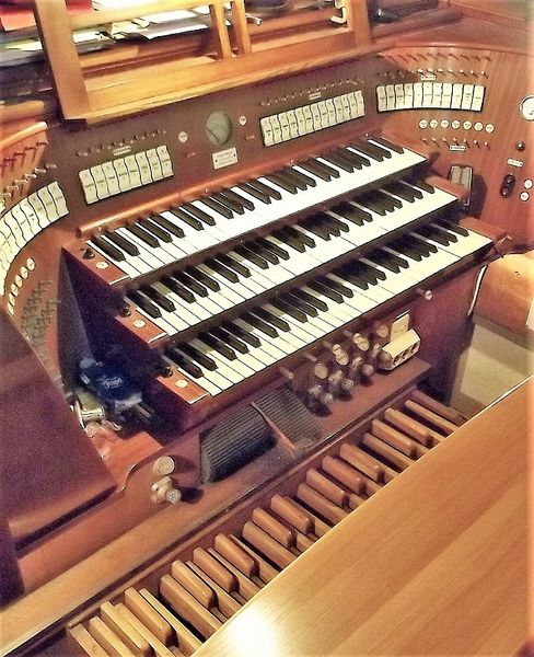 Datei:Heiligenwald, St. Laurentius (Mayer-Orgel) (3).jpg