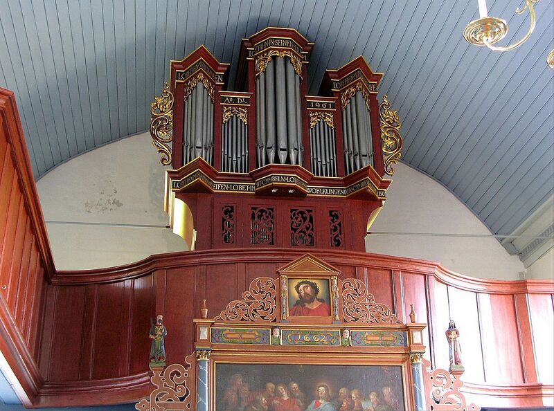 Datei:Hesel Führer Orgel.jpg