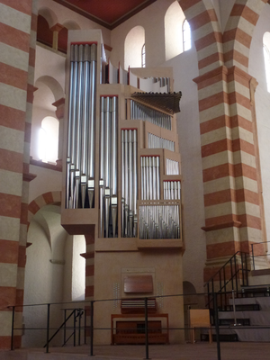 Hildesheim Michaeliskirche Orgel.png