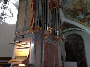 Hippach St Ingenuin und Albuin Detail.JPG