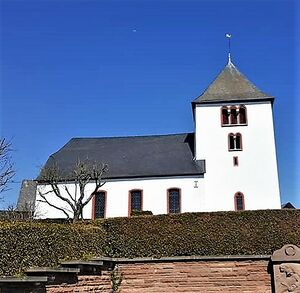 Hirschfeld (Hunsrück), Evangelische Kirche (7).jpg