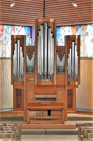 Datei:Hoffenheim, Herz-Jesu.jpg