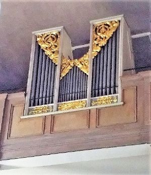 Holzkirchen, St. Laurentius (1).jpg