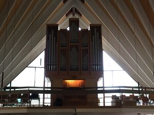 Innsbruck Auferstehungskirche Prospekt.JPG