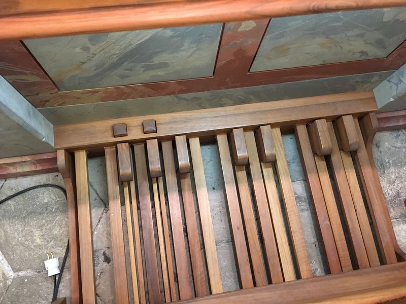 Datei:Innsbruck Landhauskapelle Pedal.JPG