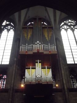 Köln, Dom St. Peter und Maria, Schwalbennestorgel.JPG