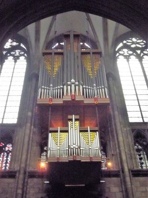Köln, Dom St. Peter und Maria, Schwalbennestorgel1.JPG