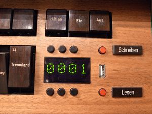 Köln, St.Bernhard, Setzer.jpg