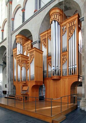 Köln, St. Kunibert Kuhn-Orgel.jpg
